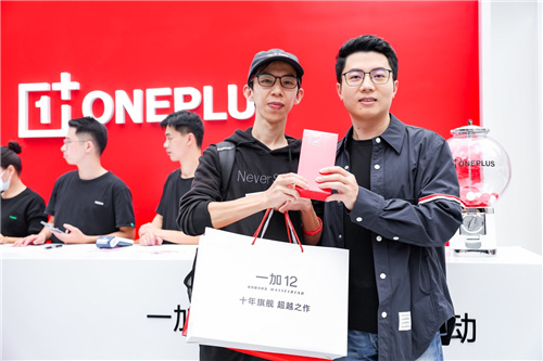 一加12Popup快閃活動來襲十城聯動火爆開啓